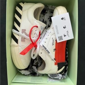 Off-White Cream Canvas Low Vulcanized Sneakers